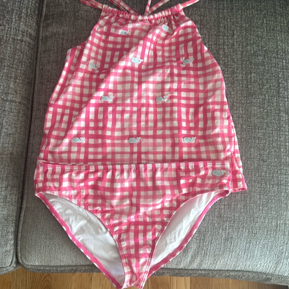 EUC Vineyard Vines - lids swimsuit large